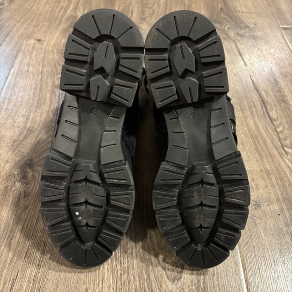 Miz Mooz Leather Double Buckle Ankle Boots Biggs Black Women’s Sz EU 39 US 8.5 - Picture 6 of 11